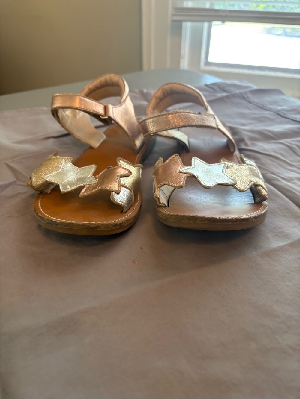 Girls Metallic Star Strap Sandals - Rose Gold & Gold